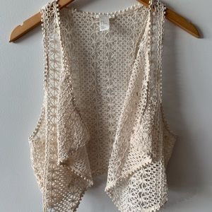 H&M Lace Cropped Vest 💜 3 for $25 Bundle